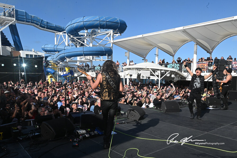 米・ロックフェス「Monster Of Rock Cruise 2026」でパフォーマンスを披露するラウドネス　（C）Ron Akiyama＝2026年4月28日