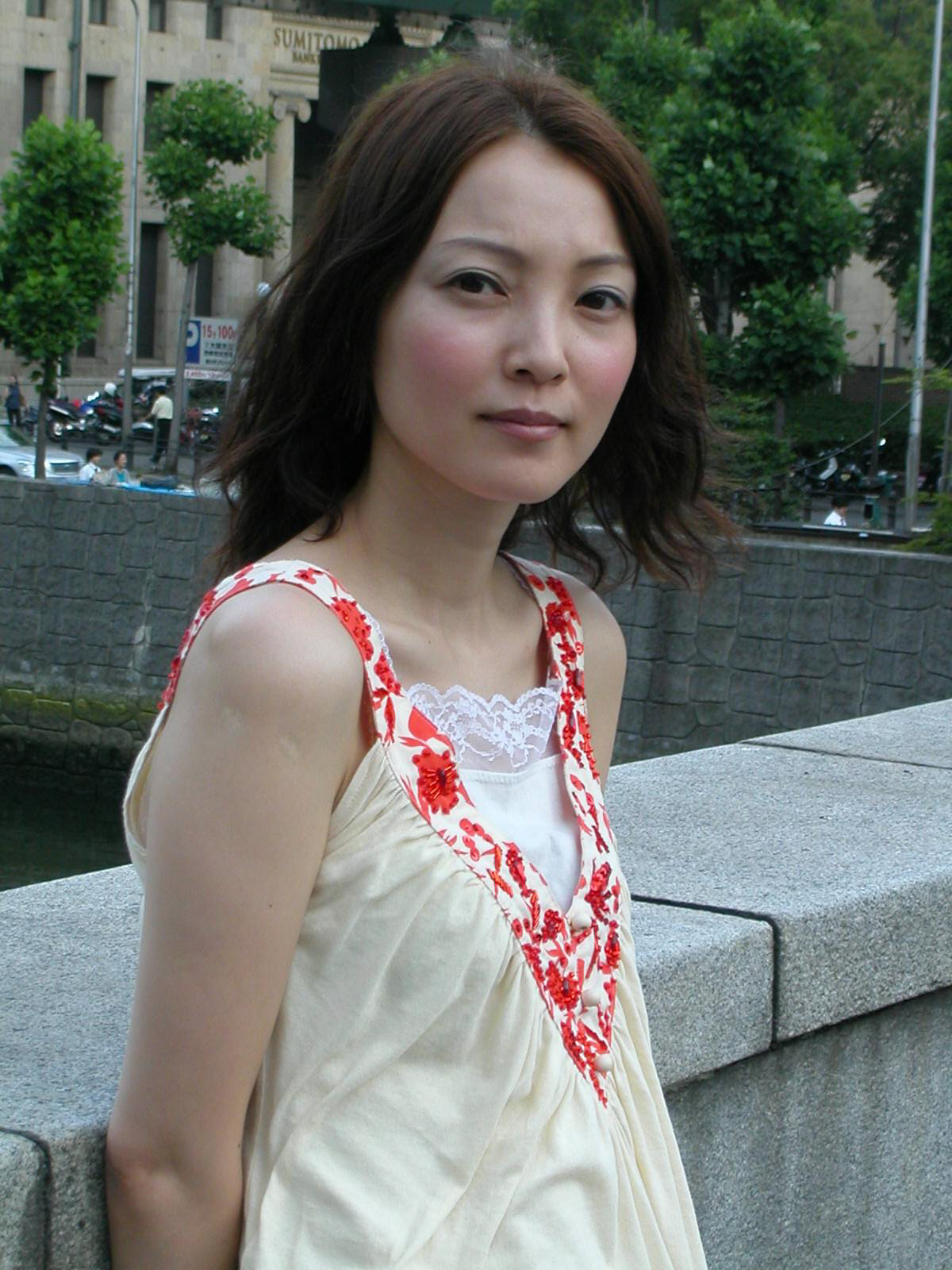 10作目のアルバム「Slow」をリリース。大阪市の日刊スポーツ支社を訪れた加藤いづみ（2005年6月撮影）