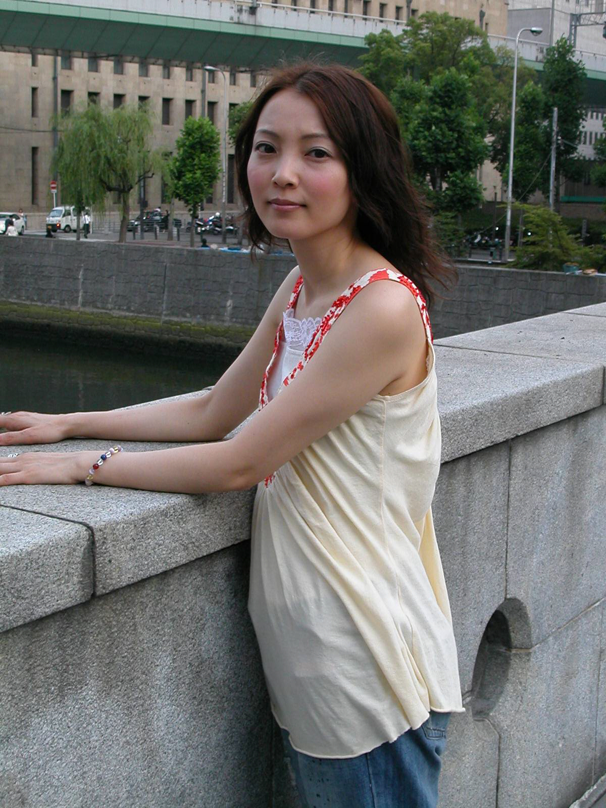 10作目のアルバム「Slow」をリリース。大阪市の日刊スポーツ支社を訪れた加藤いづみ（2005年6月撮影）