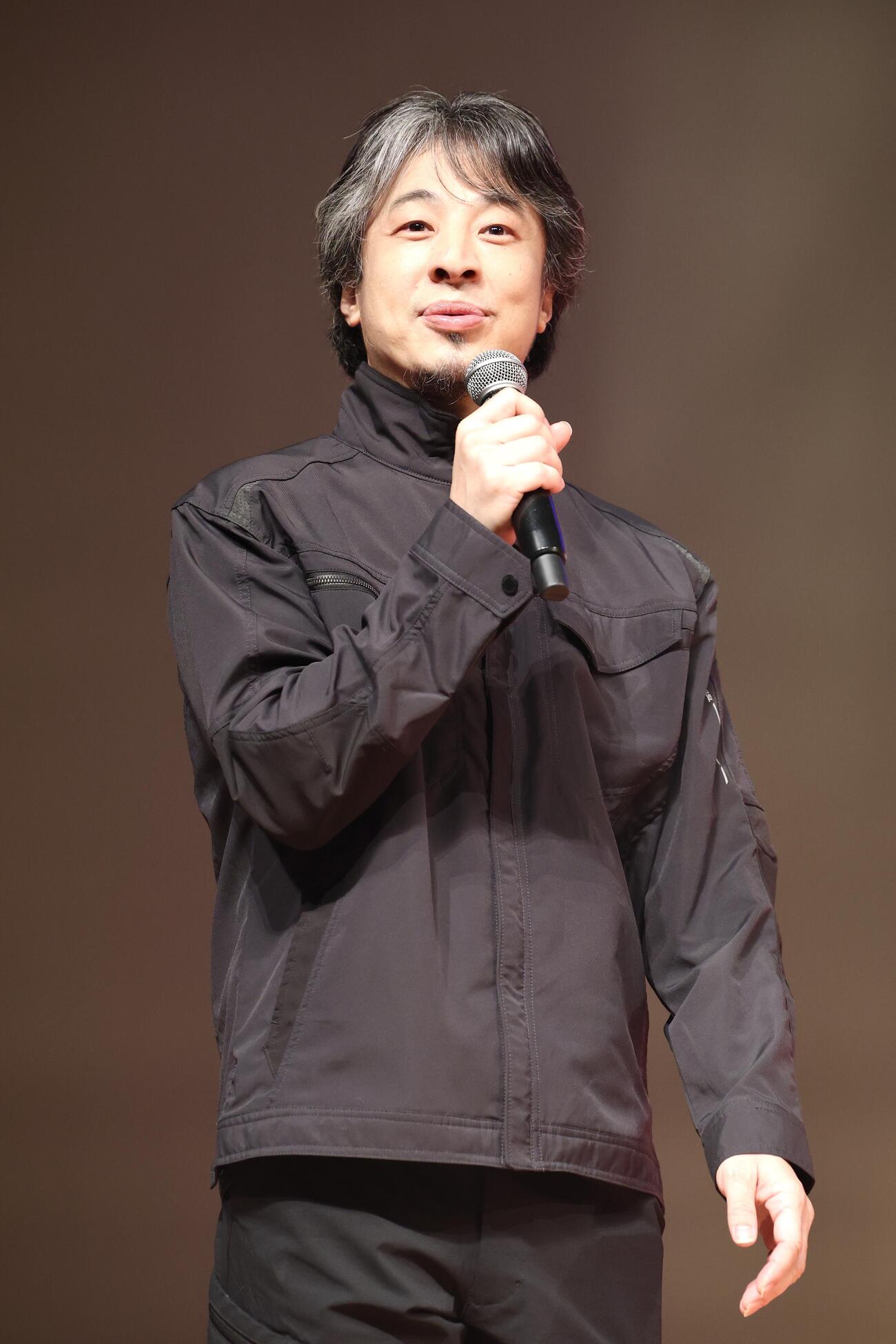 「UP－T×AKB48 Group新CM発表会」に登壇した西村博之氏（撮影・宮地輝）