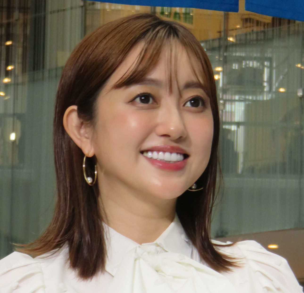 菊地亜美（2025年10月撮影）