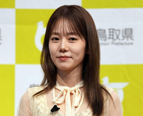 川口葵「勝利おめでとう　現役生活お疲れ様でした」KO勝ちで引退の夫・武尊とツーショット