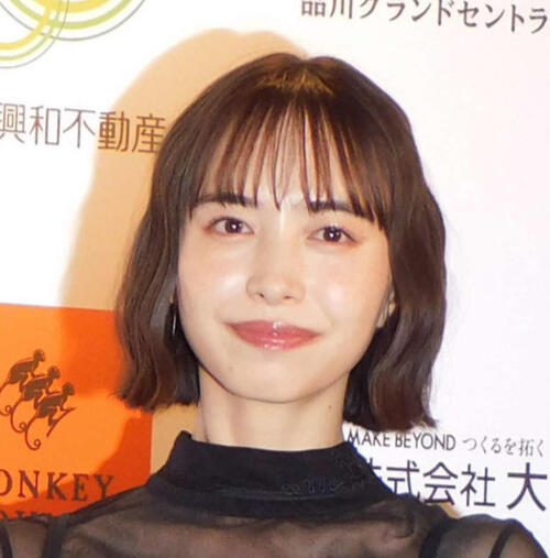 井桁弘恵「私、テンションをあげたいときは…」スター女性歌手が同じ中学の先輩と告白