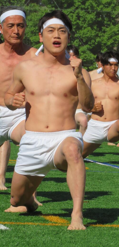 おばたのお兄さん、下半身トレは「エッサッサ」でやりたい　母校日体大でイベントに参加