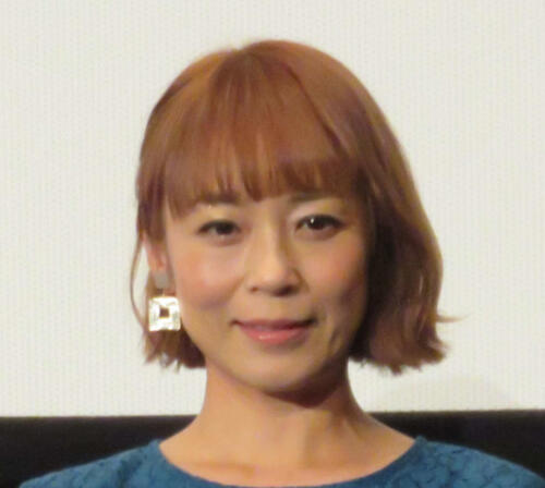 ライザップダイエット成功46歳女優、イメチェン姿に「そんなに綺麗やったけ？」「痩せた？」