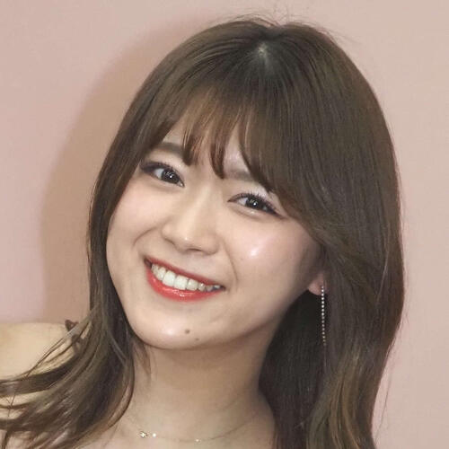 元SKE48山内鈴蘭が結婚発表、ゴルフ場でのお相手とツーショットも公開