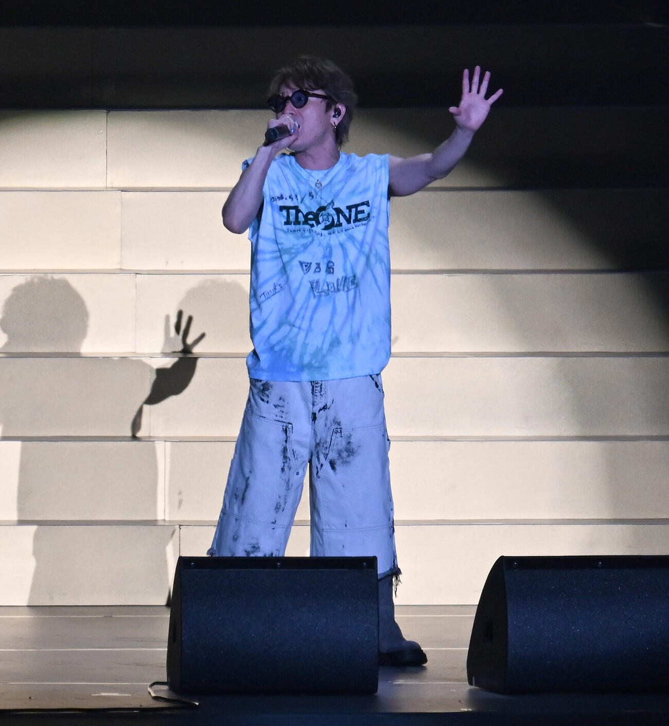 「アイドル音楽フェスThe ONE～一音一生～」で、歌唱するSUPER EIGHTの安田章大（撮影・千葉一成）