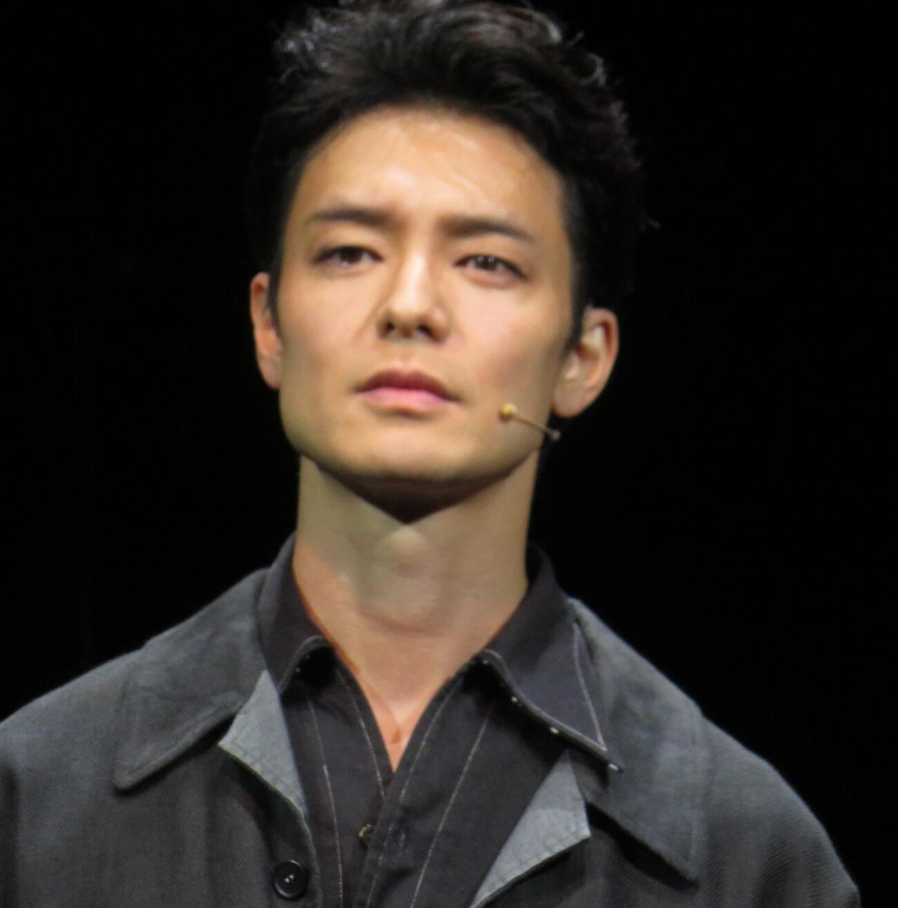 舞台「BACKBEAT」の取材会の上口耕平