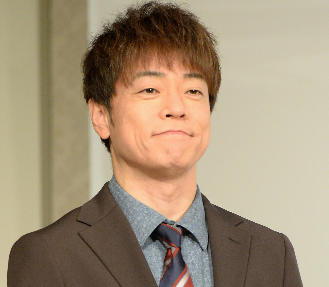 陣内智則（2023年撮影）