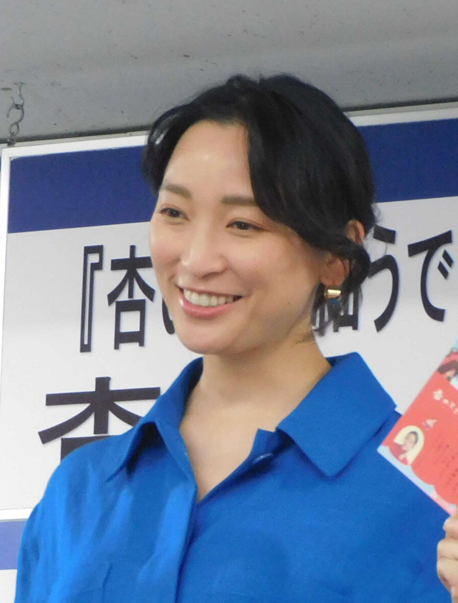 杏（2026年4月撮影）