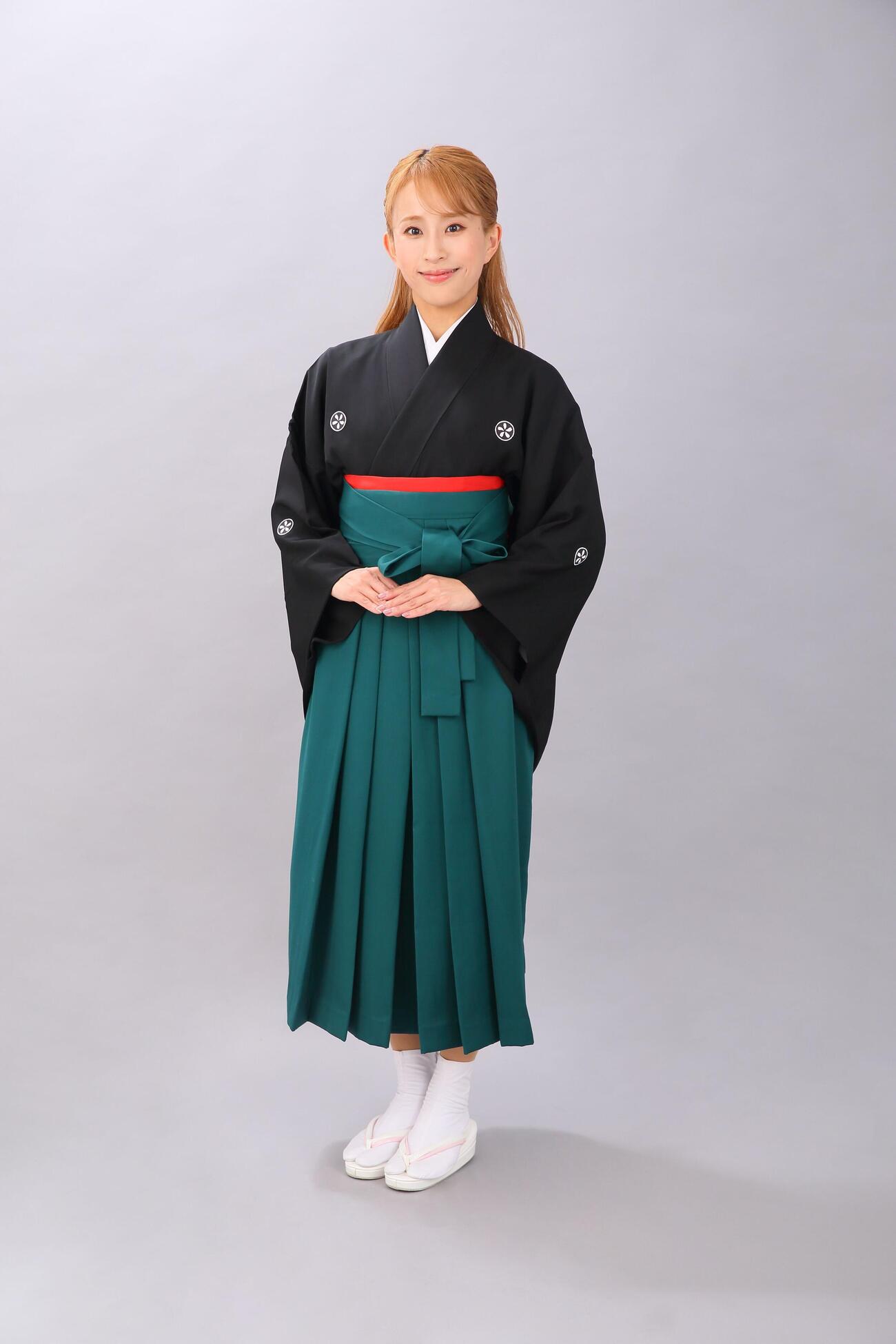 来年2月をもってOSK日本歌劇団退団する娘役トップスター千咲えみ（C）OSK日本歌劇団