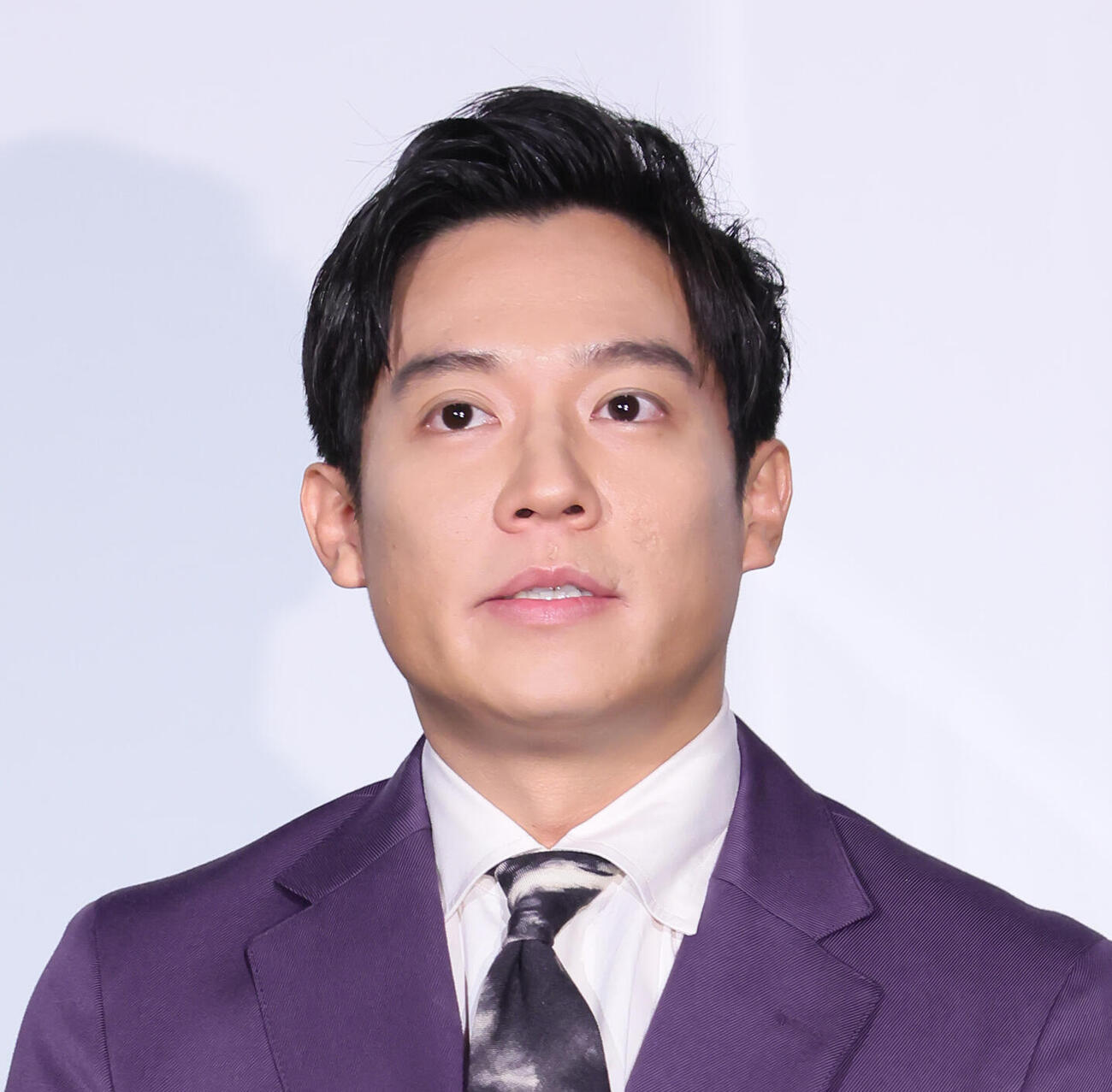 小出恵介（2022年9撮影）