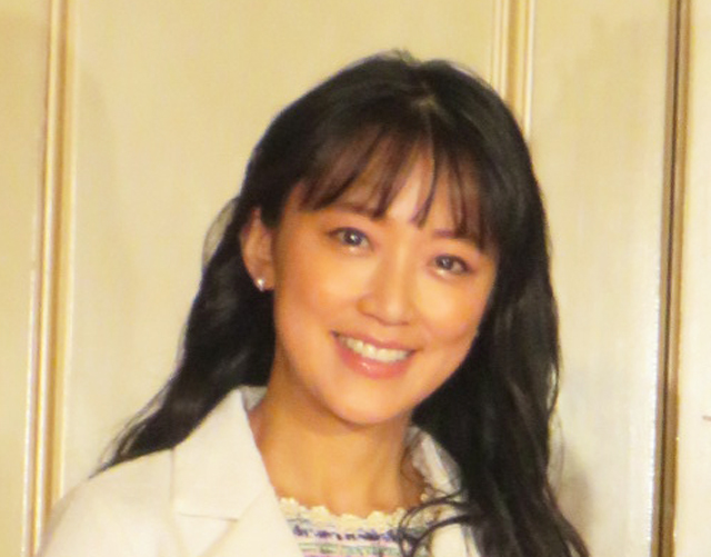 竹内由恵（2022年撮影）