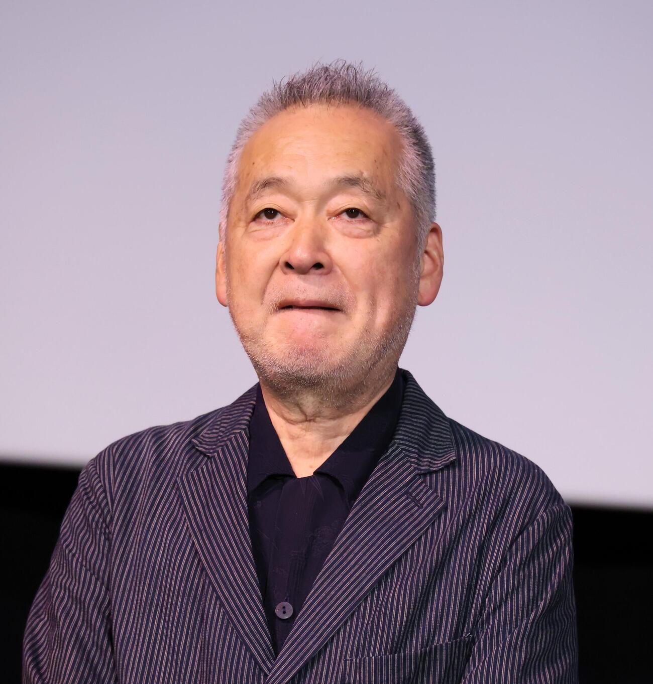 映画「未来」公開記念舞台あいさつを行う瀬々敬久監督（撮影・中島郁夫）