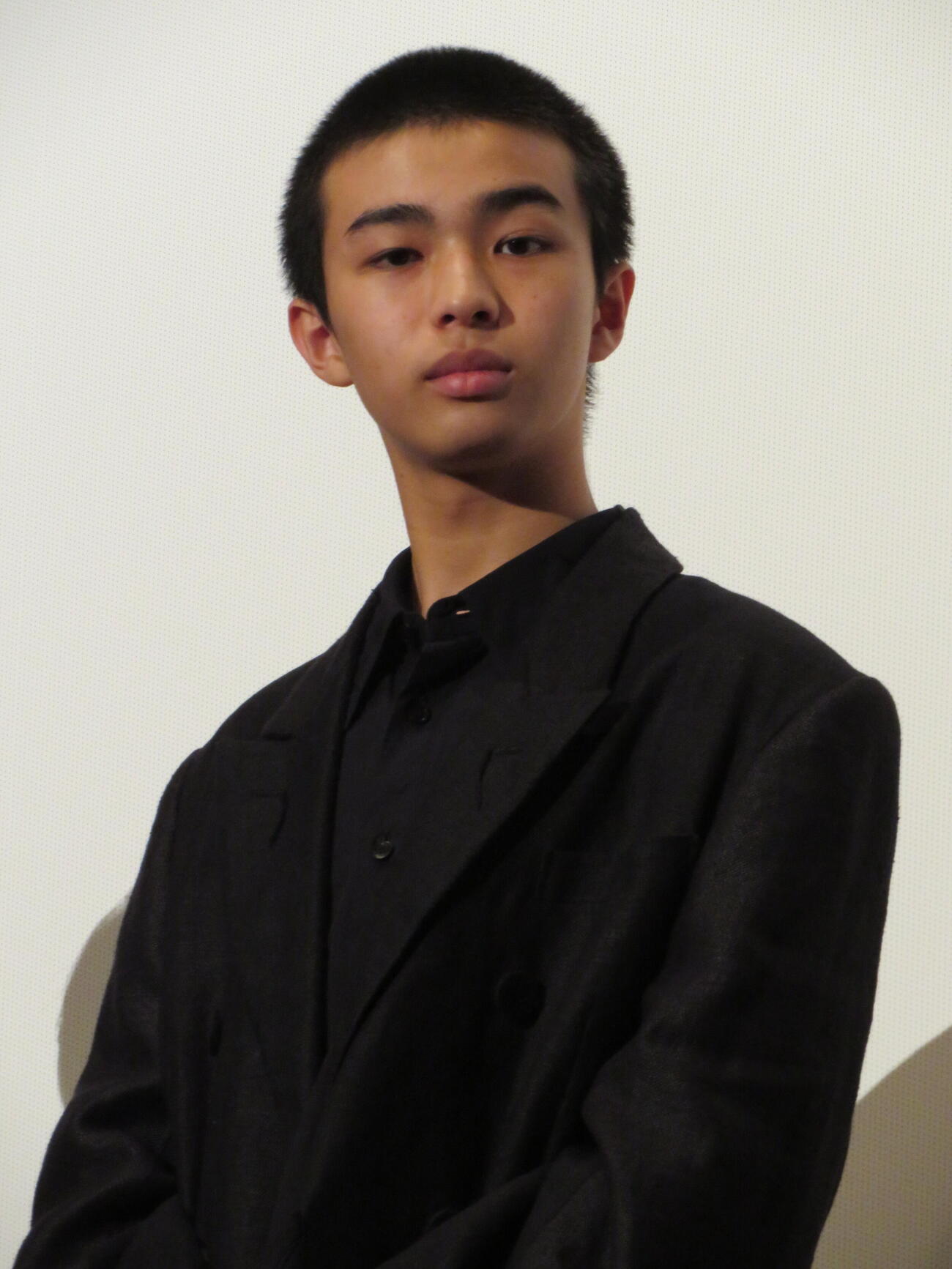 映画「POCA PON　ポカポン」初日舞台あいさつに登壇した原田琥之佑（撮影・村上幸将）