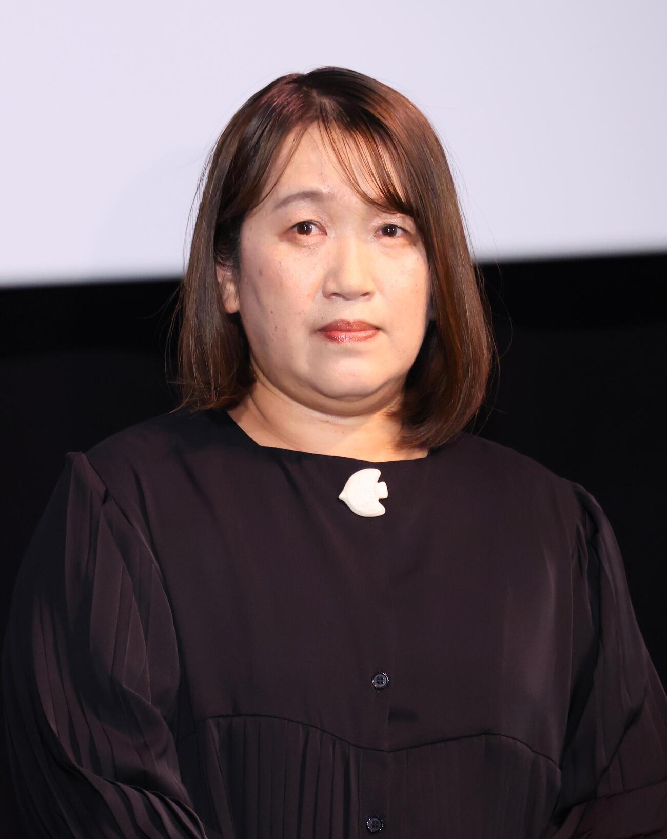 映画「未来」公開記念舞台あいさつを行う湊かなえ氏（撮影・中島郁夫）