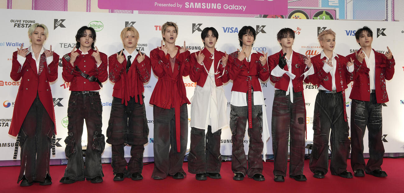 「KCON JAPAN 2026」　レッドカーペットに登場するJO1（撮影・小島史椰）