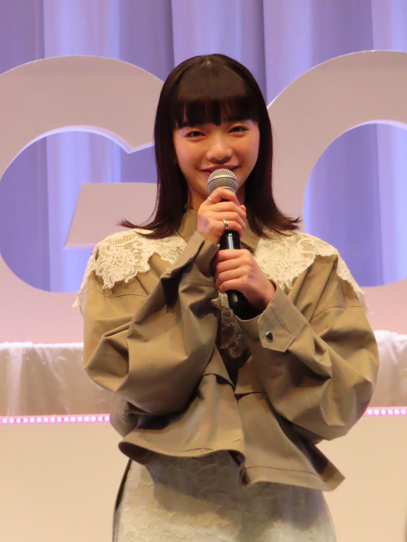 「看護の日」イベント「KANGO部！」に登壇した見上愛