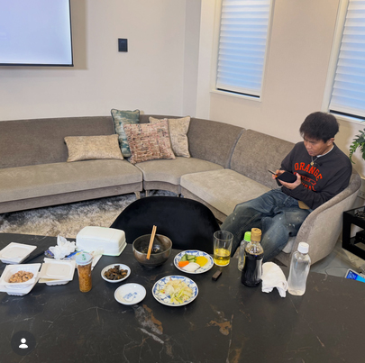 浜田組長と組員たちのインスタグラムから
