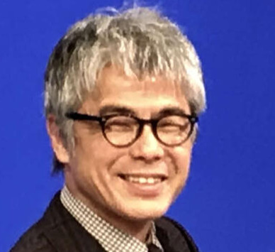 うじきつよし（2018年撮影）