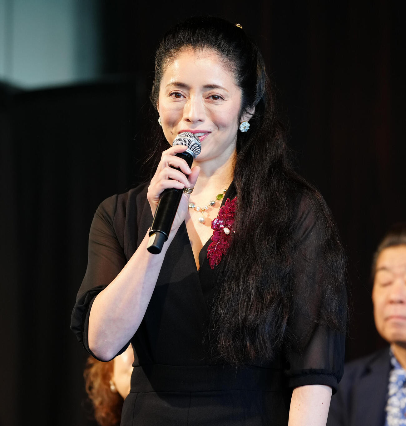 「横浜グラフィティフォーエバー」製作発表であいさつする勝野雅奈恵（撮影・鈴木みどり）