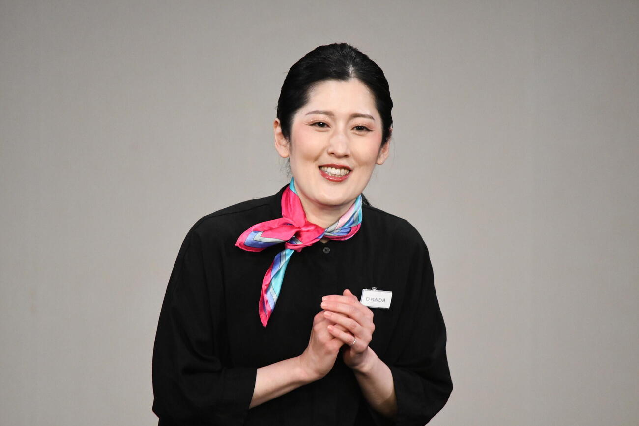 「よしもとピン芸人倶楽部シアター」に出演したいがわゆり蚊（撮影・阪口孝志）