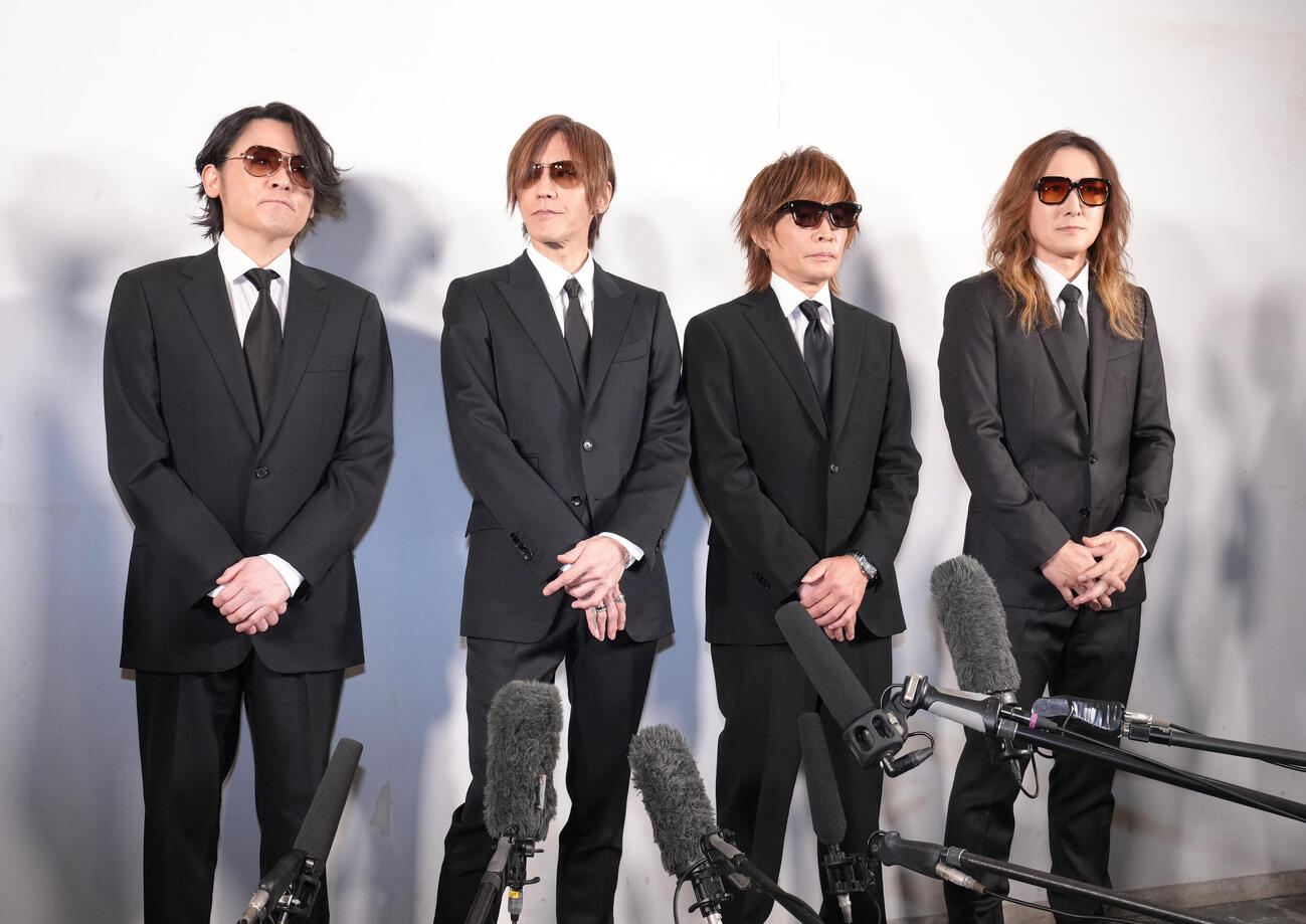 「真矢さん　お別れの会」で思いを語るLUNA SEA。左からRYUICHI、SUGIZO、INORAN、J（撮影・足立雅史）