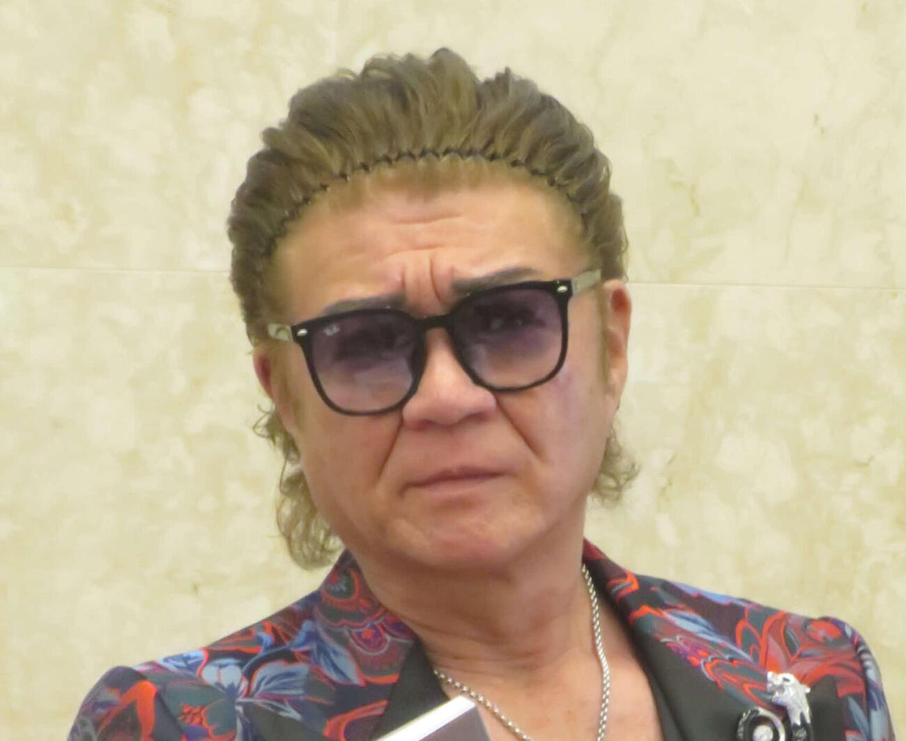 小沢仁志（2025年8月撮影）
