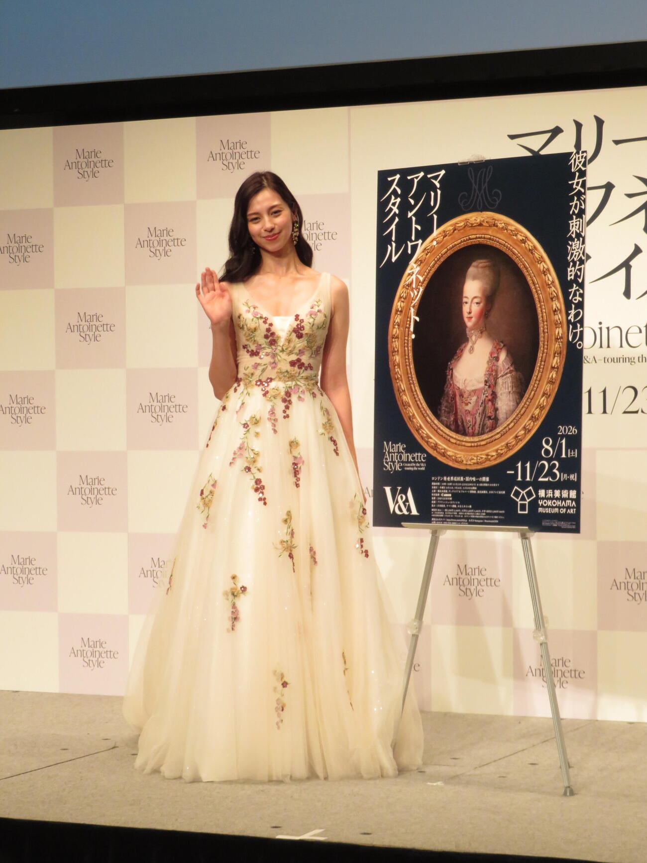 展覧会「マリー・アントワネット・スタイル」報道発表会に出席した中条あやみ（撮影・村上幸将）