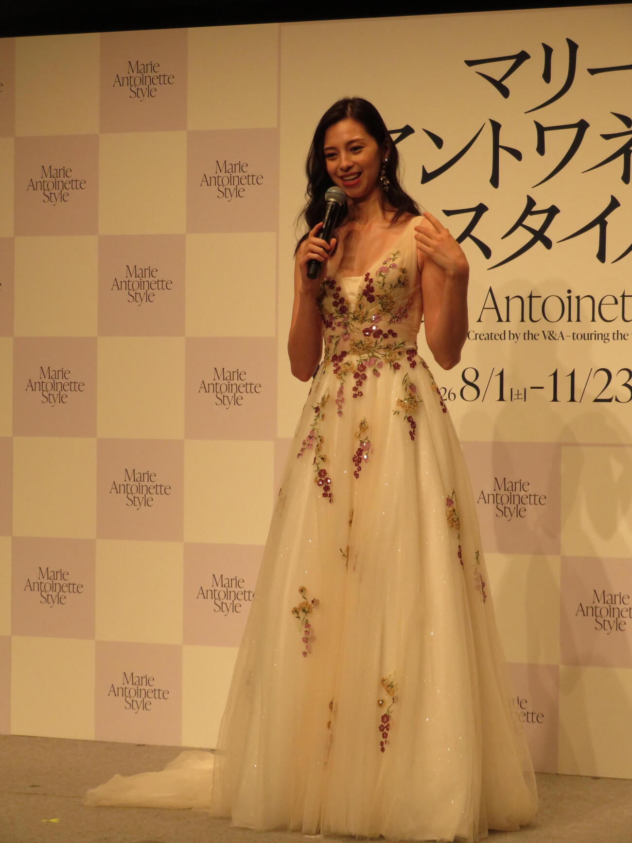 展覧会「マリー・アントワネット・スタイル」報道発表会に出席した中条あやみ（撮影・村上幸将）