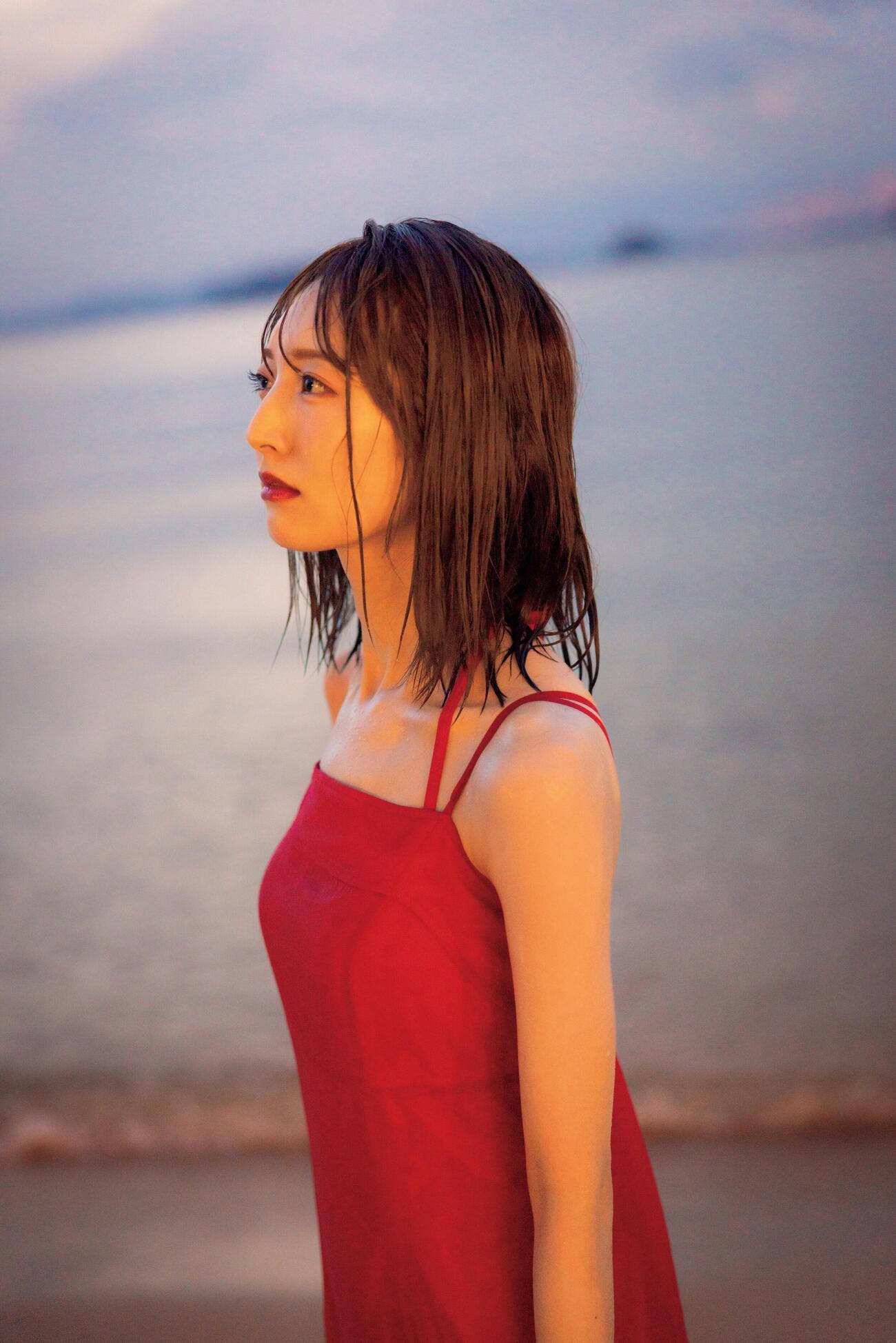 元SKE48藤本冬香初写真「無防備な私」お気に入りカット　（C）KADOKAWA PHPTO／田中智久