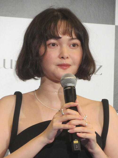 玉城ティナ、ジュエリーデザイン初挑戦「自分がつけたい物を作れた」