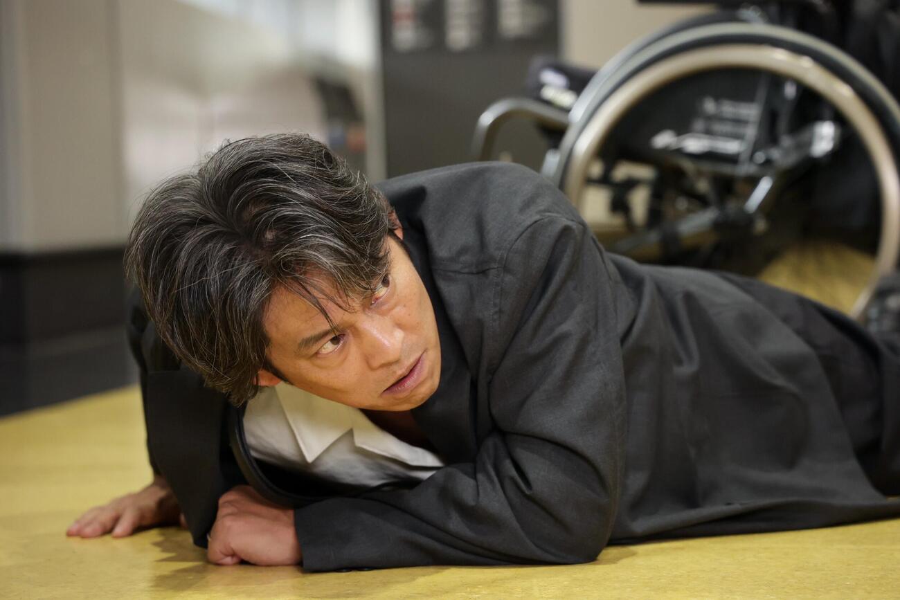 テレビ朝日ドラマプレミアム「ダブルエッジ～甦った男」に主演する織田裕二