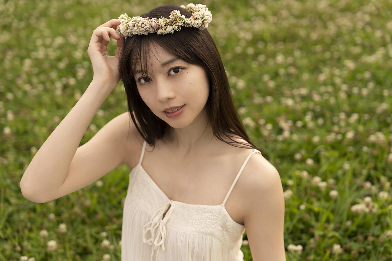 ラスト写真集「モーニング娘。牧野真莉愛」より