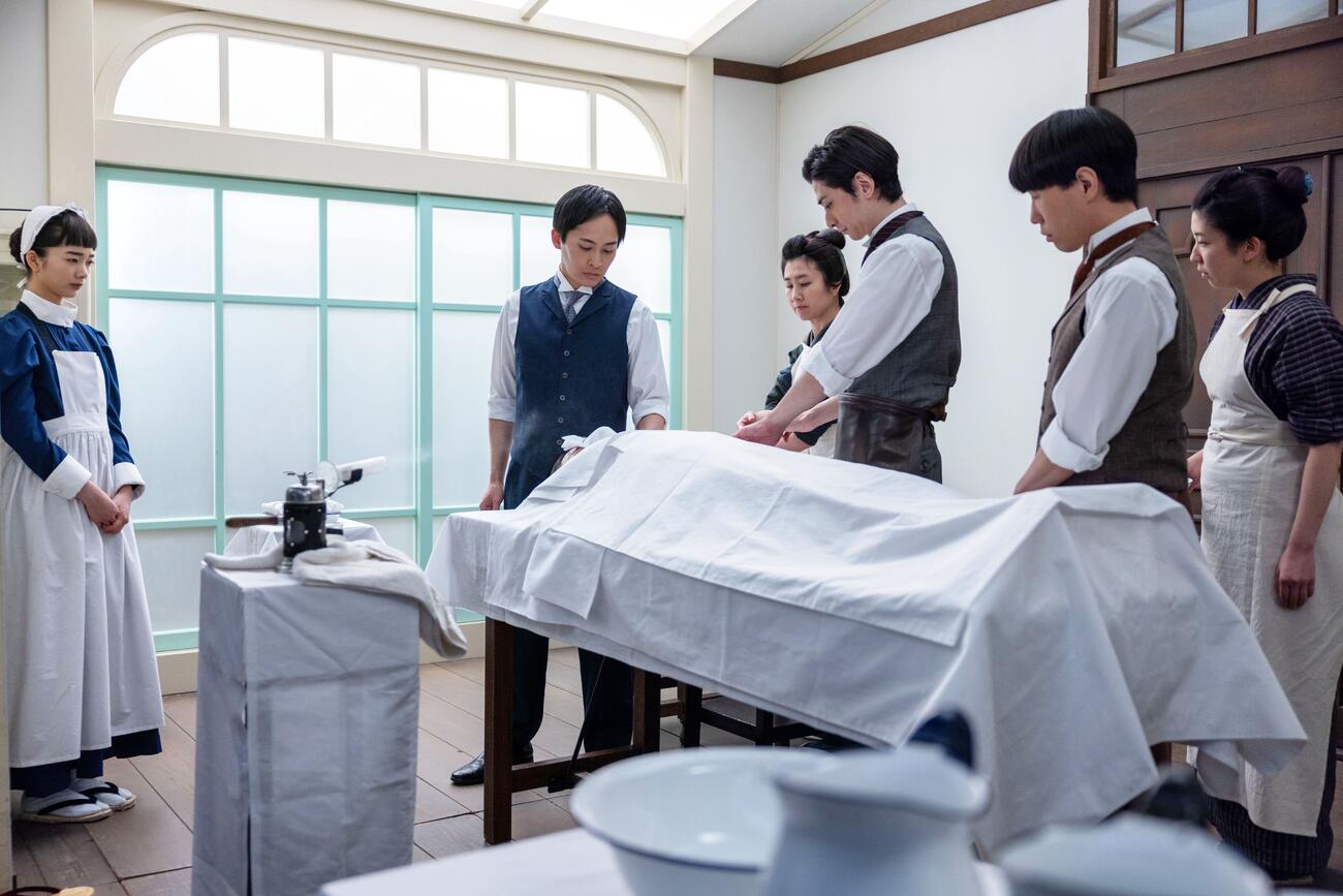 NHK連続テレビ小説「風、薫る」の1場面（C）NHK