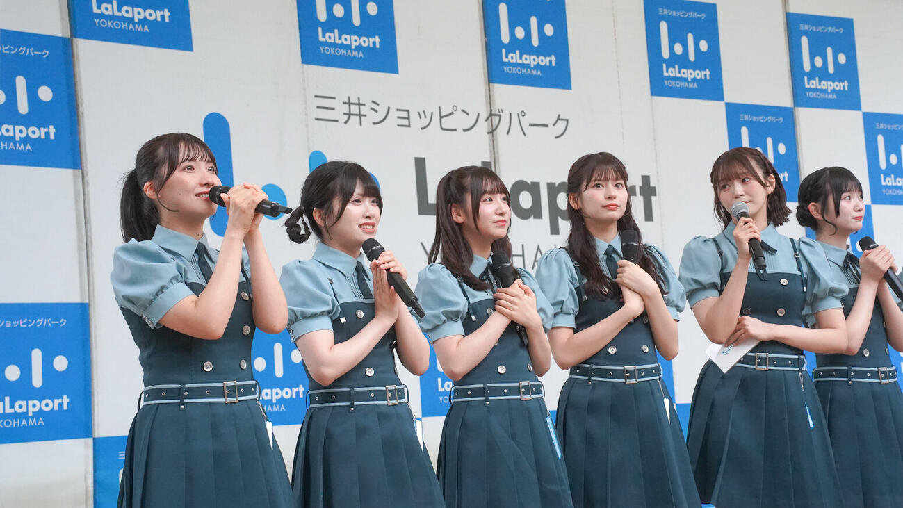 「Rain Tree初夏のフリーライブ～君の居場所はここにある～」で意気込みを語った仲俣美希（左）