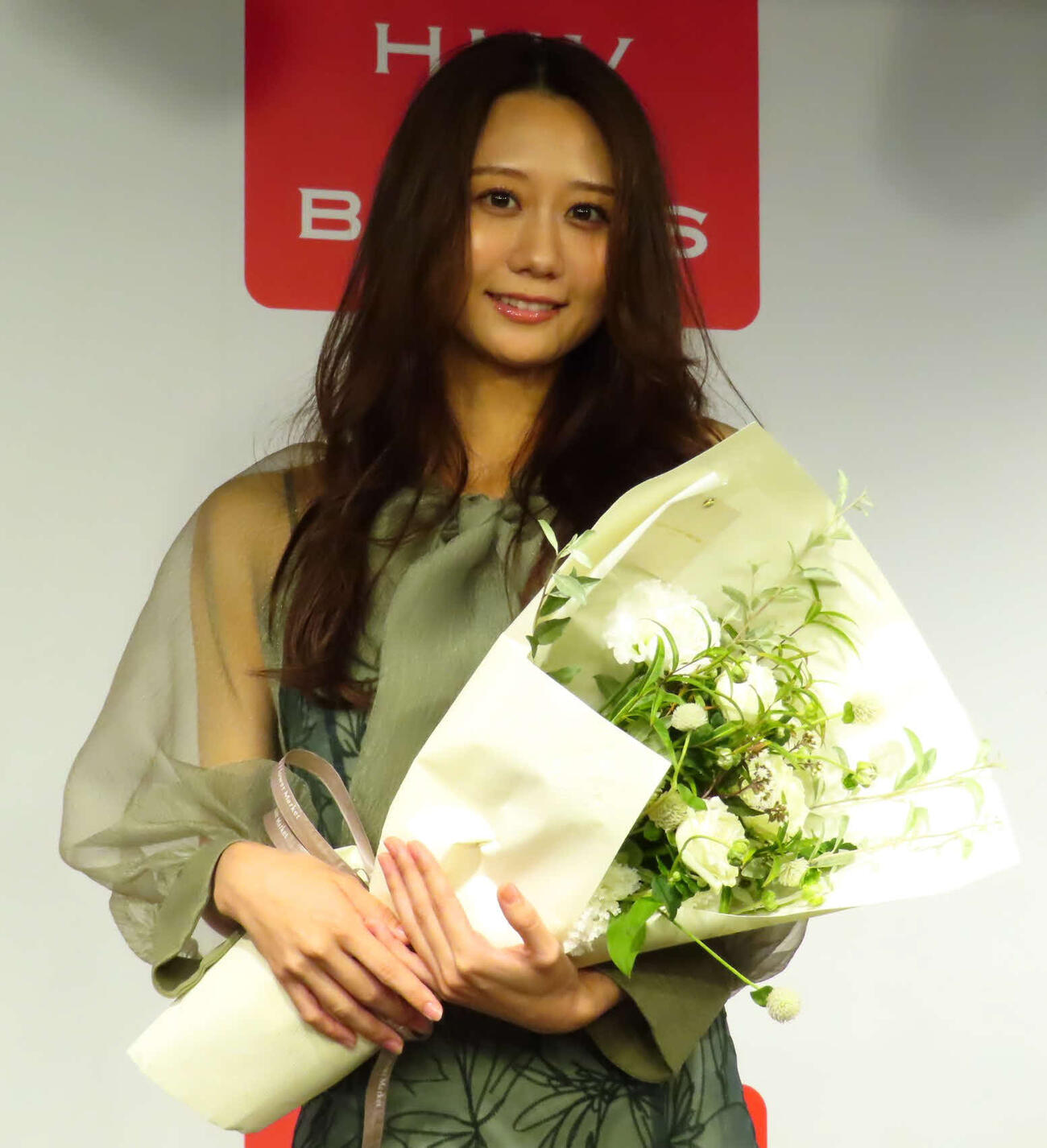 古畑奈和（2025年9月撮影）