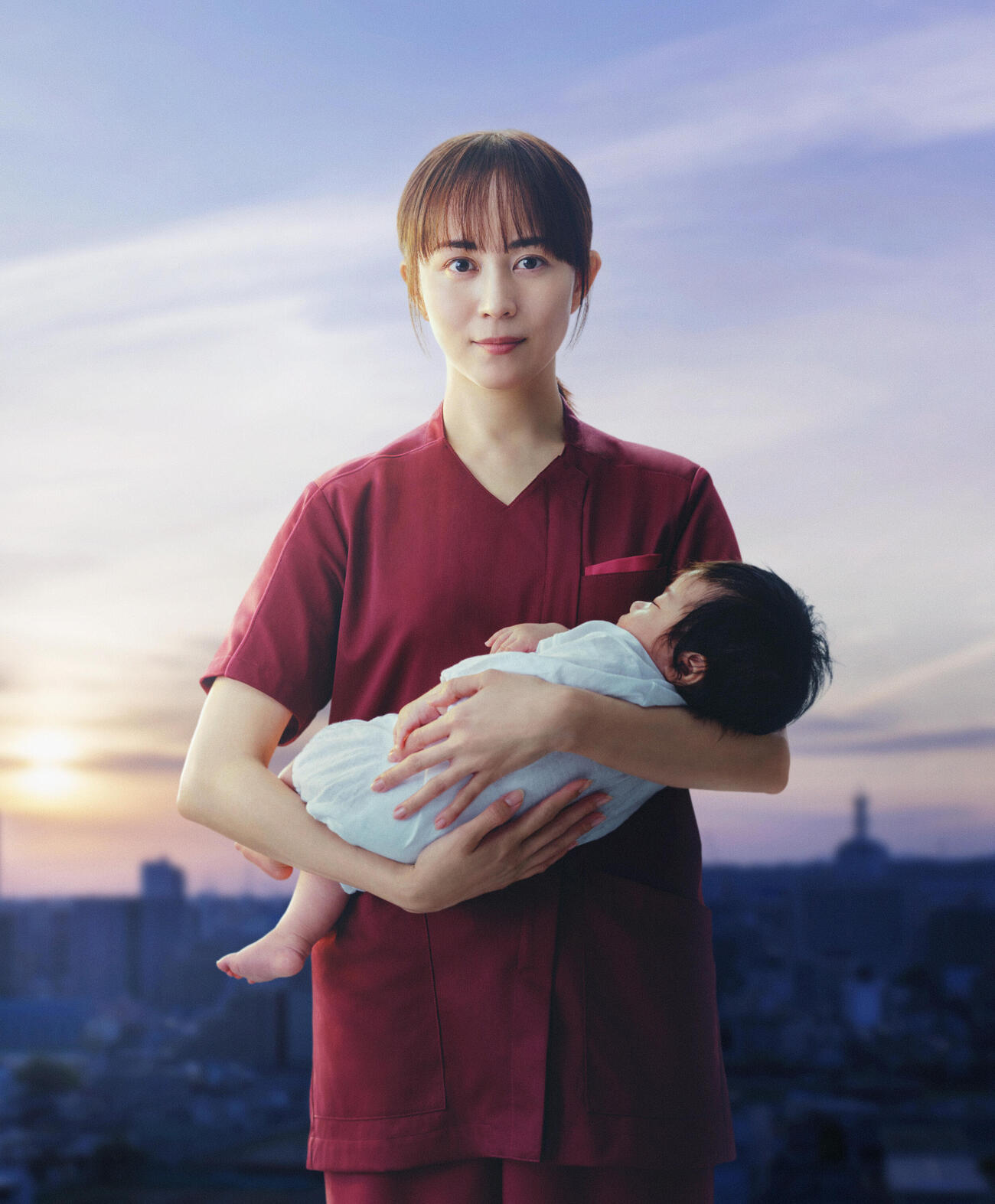 日本テレビ系7月期ドラマ「ファーストクライ　母子救命救急班」で主演を務める比嘉愛未