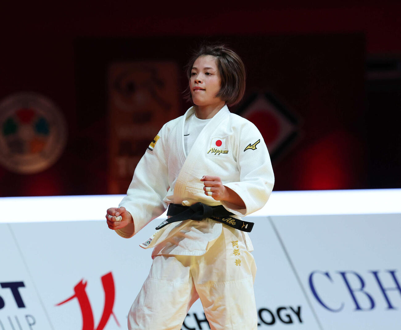 25年12月、「パーク24 presentsグランドスラム東京」女子52キロ級決勝　阿部詩対坪根奈々子　坪根奈々子に勝利し優勝を決めガッツポーズする阿部詩