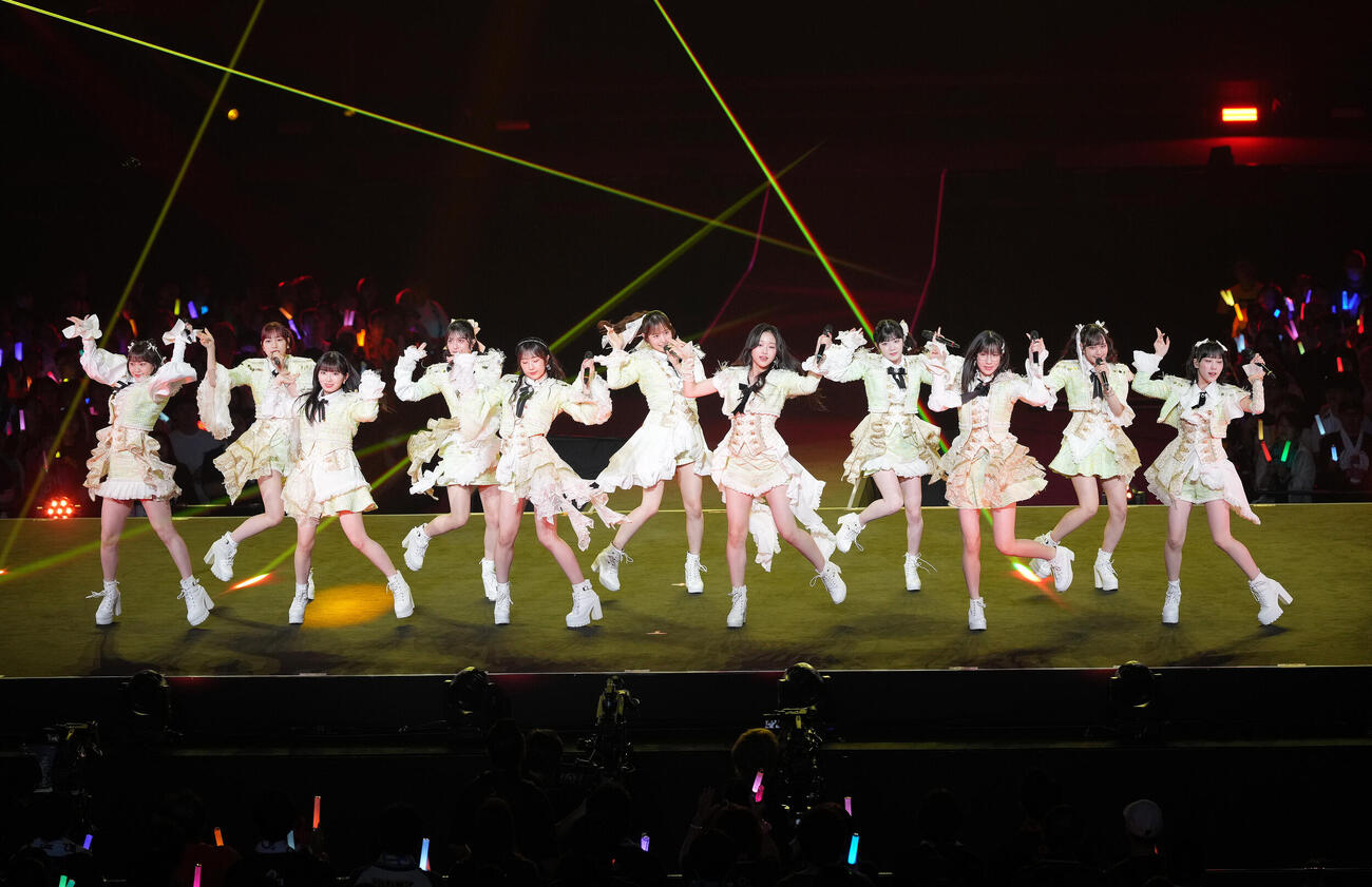 Juice＝Juice Concert 2026　パフォーマンスするJuice＝Juice（撮影・足立雅史）