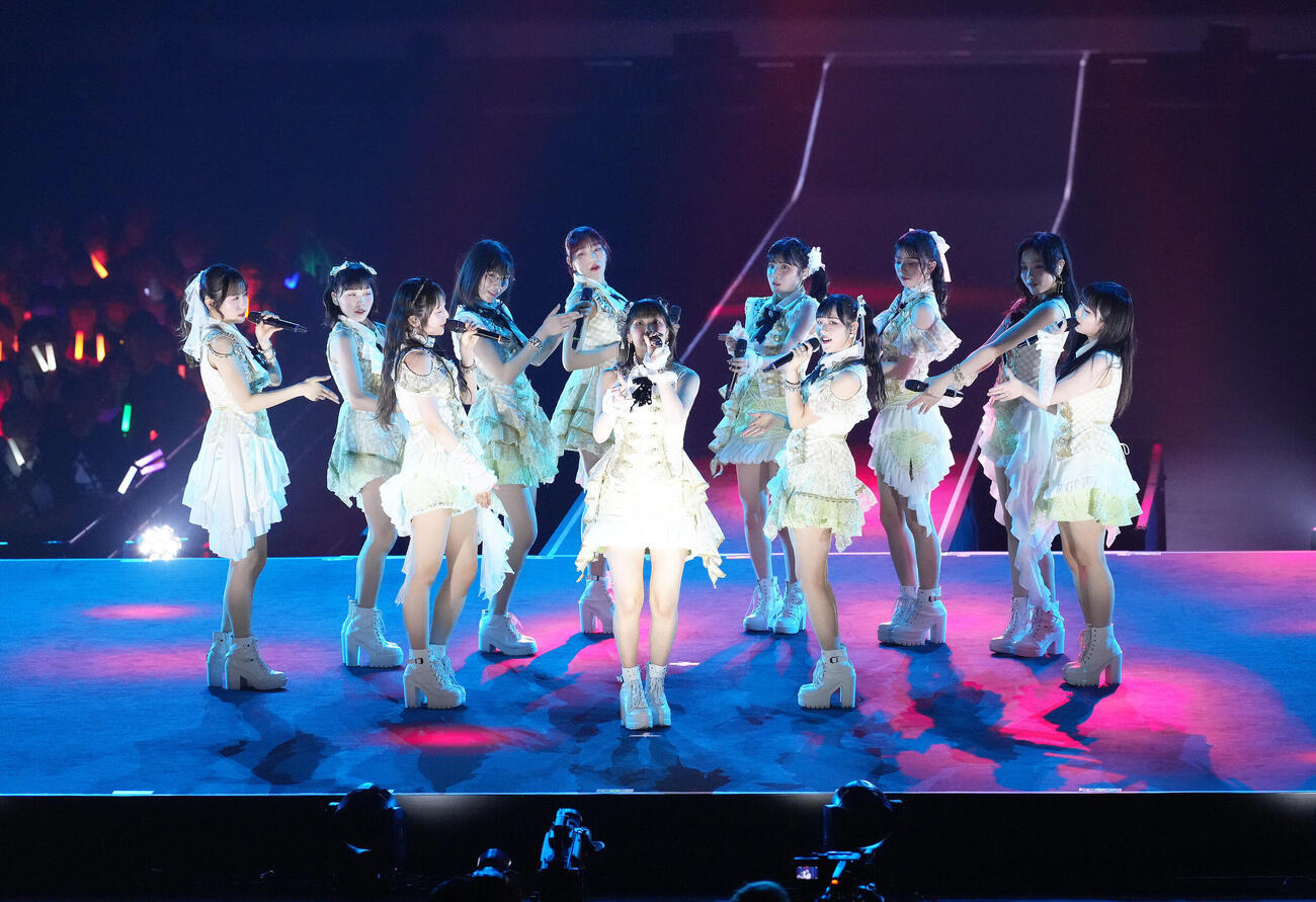 Juice＝Juice Concert 2026　パフォーマンスするJuice＝Juice（撮影・足立雅史）