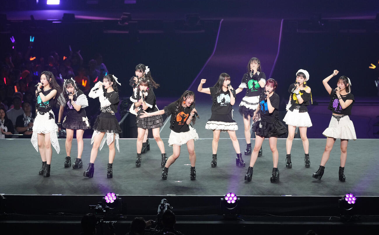 Juice＝Juice Concert 2026　パフォーマンスするJuice＝Juice（撮影・足立雅史）