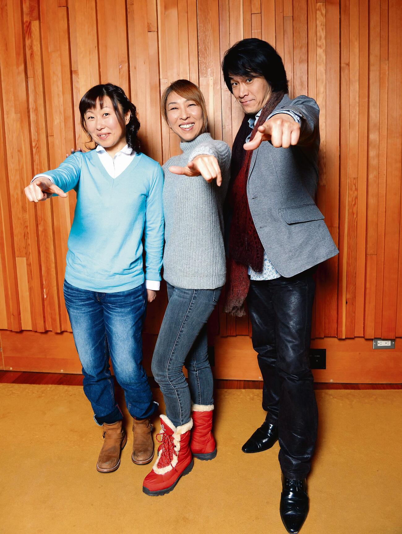2014年2月、コナン新聞の座談会に出席した左から山崎和佳奈さん、高山みなみ、小山力也の声優陣