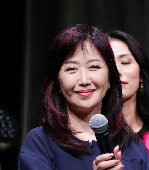 杉良太郎、ベトナムで超VIP待遇　妻・伍代夏子が明かす「飛行機降りたら…」
