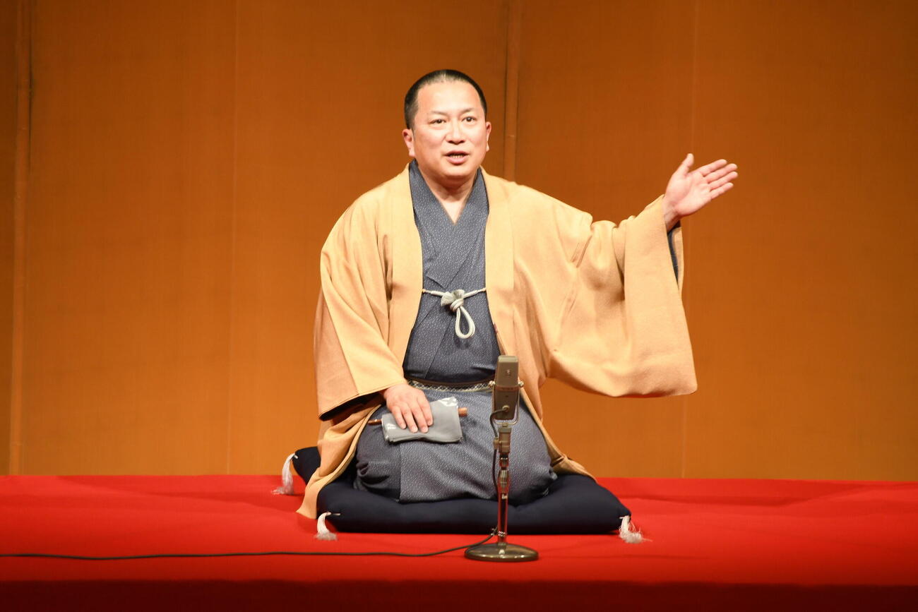 独演会を開催した桂吉弥（撮影・阪口孝志）