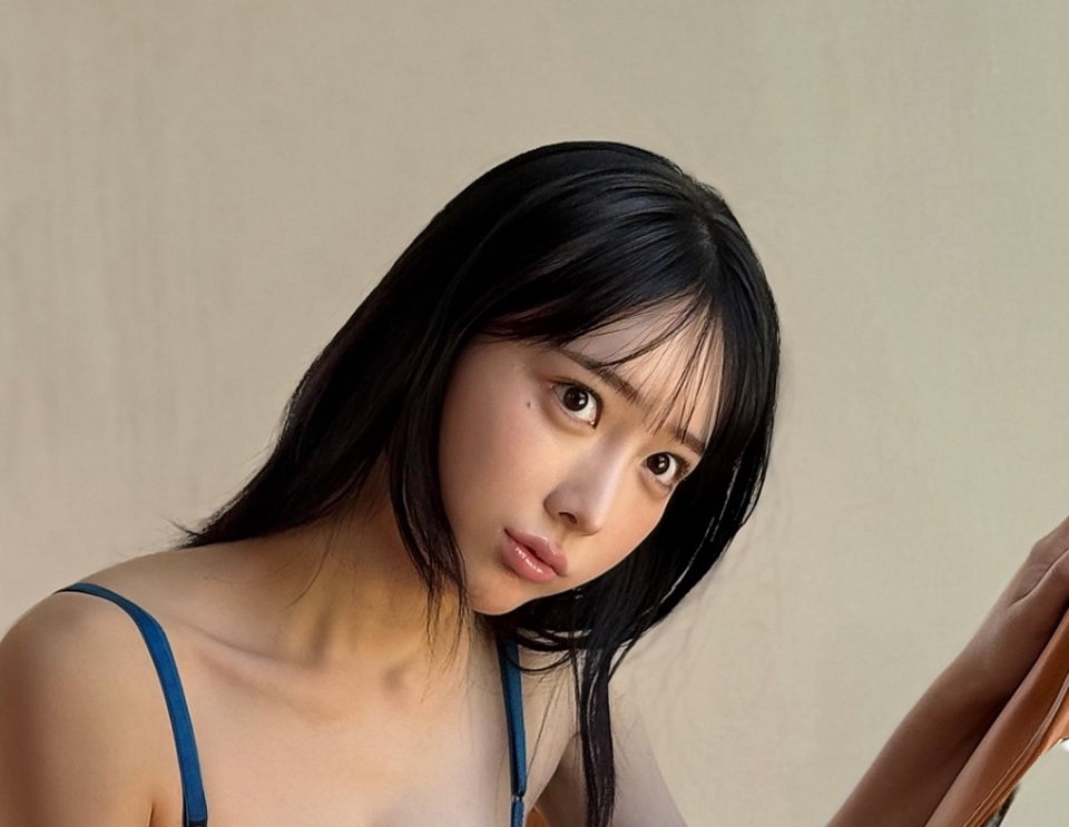 ランジェリー姿を披露した七海りお（七海りおのインスタグラムから）