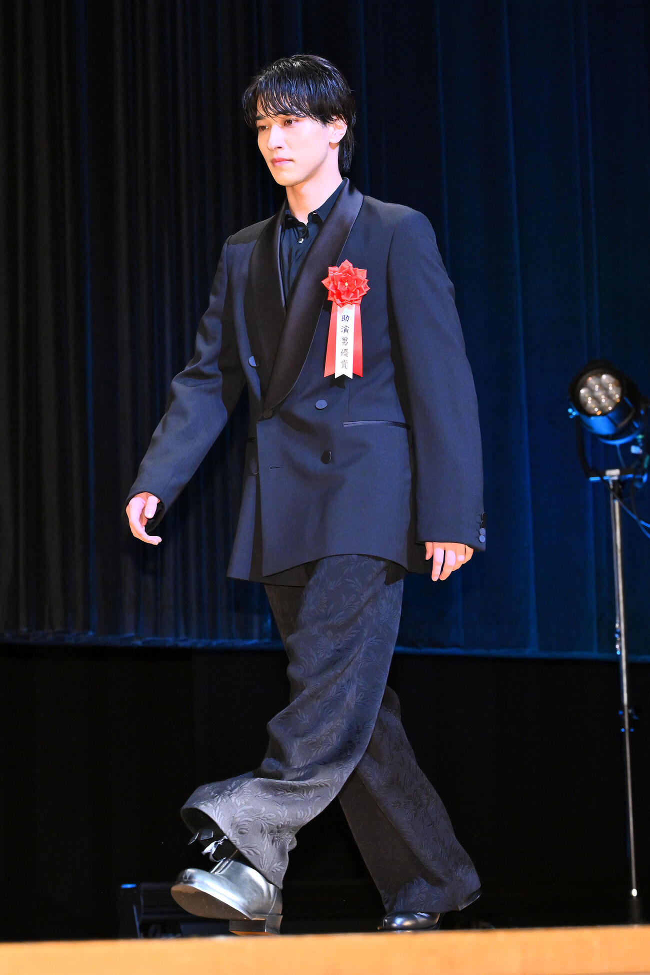 第35回日本映画批評家大賞　助演男優賞を授賞し登壇する横浜流星（撮影・滝沢徹郎）＝2026年6月1日