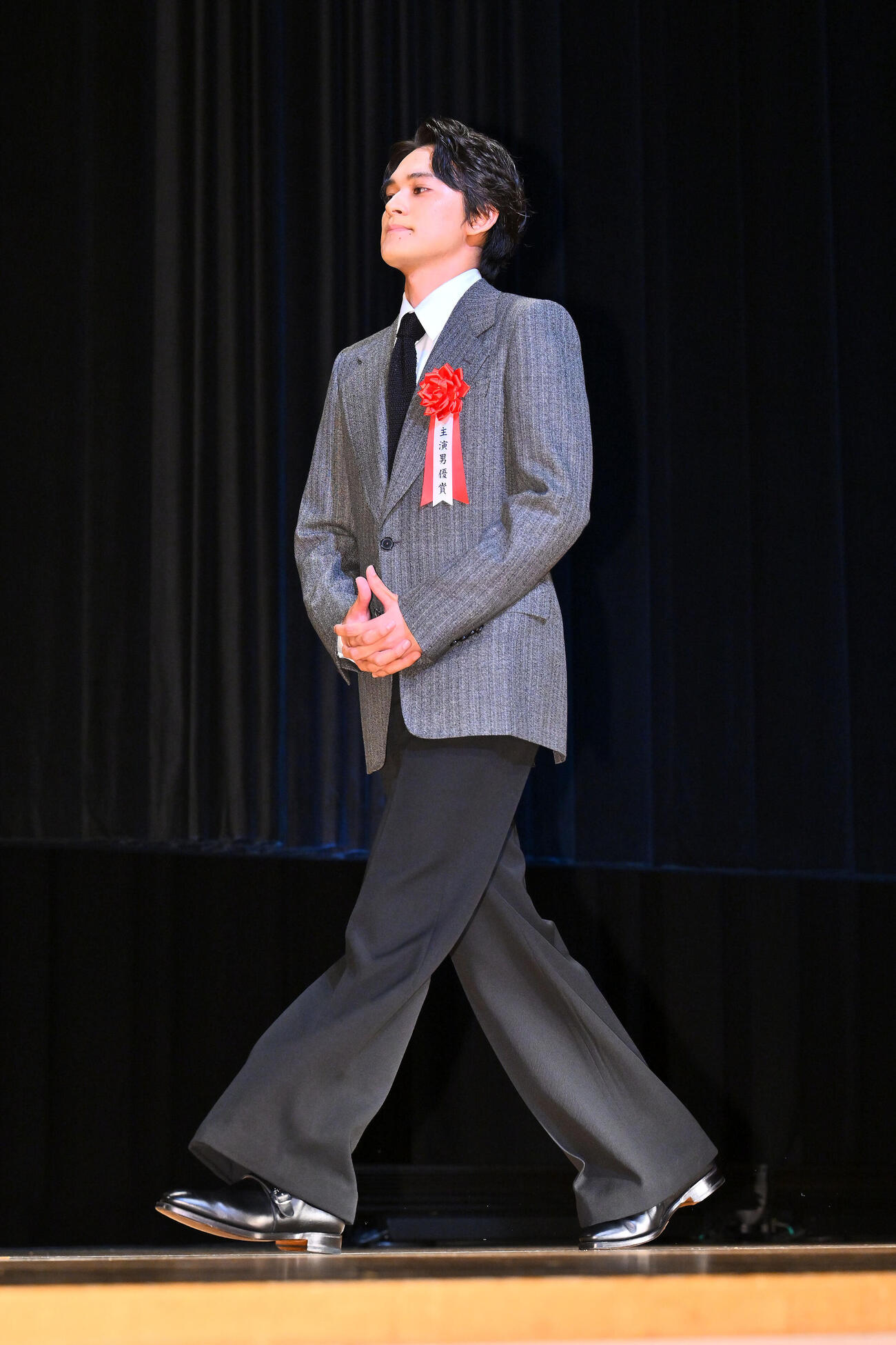 第35回日本映画批評家大賞　主演男優賞を授賞し登壇する北村匠海（撮影・滝沢徹郎）