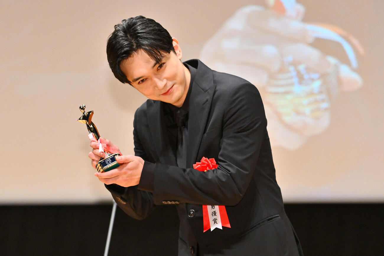 第35回日本映画批評家大賞　主演男優賞を授賞した吉沢亮（撮影・滝沢徹郎）＝2026年6月1日