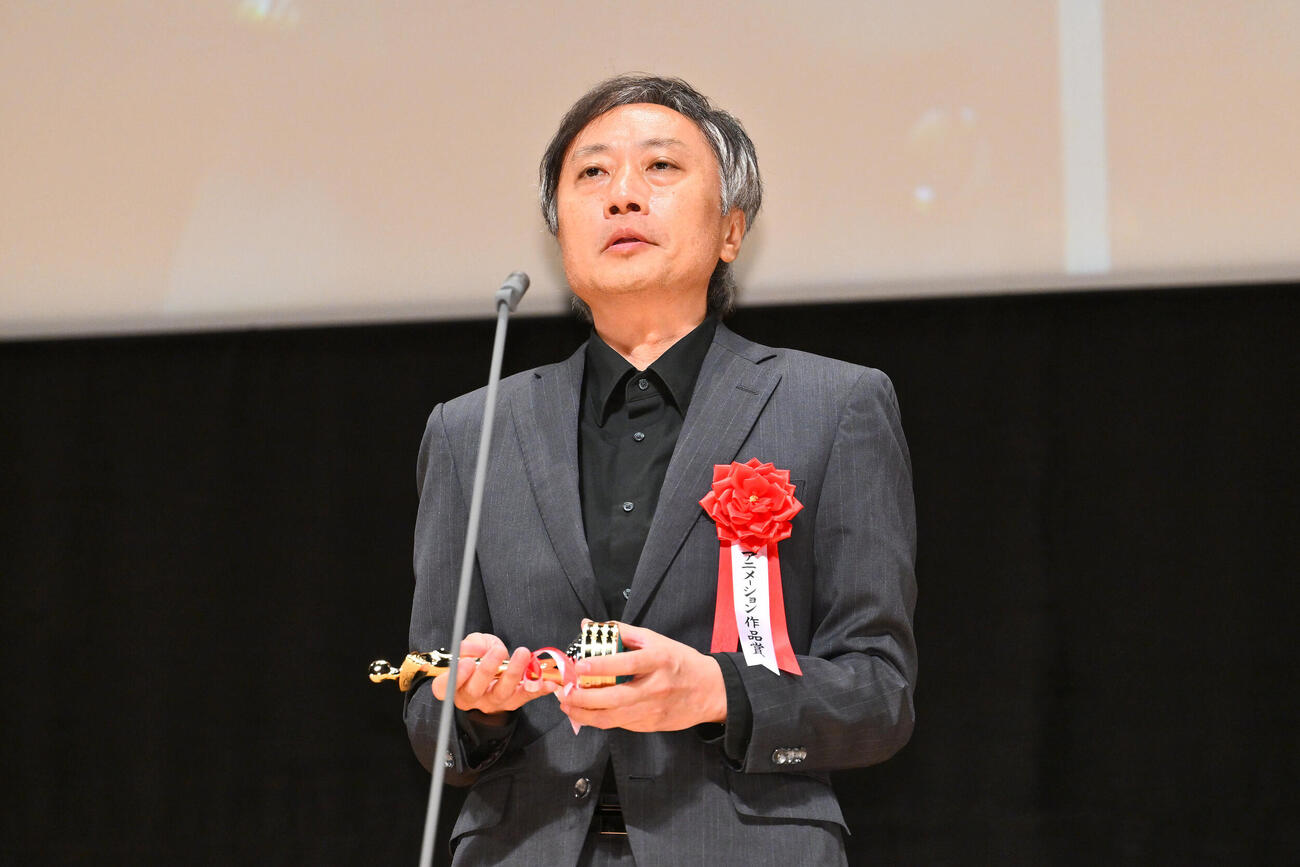 第35回日本映画批評家大賞　アニメーション作品賞を授賞した青木康浩監督（撮影・滝沢徹郎）＝2026年6月1日